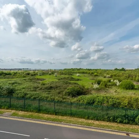 Lägenhet Guestready - Suburban Living In Cheswick Village