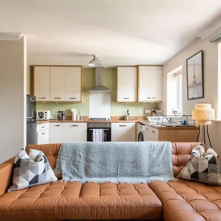 Apartment Guestready - Suburban Living In Cheswick Village